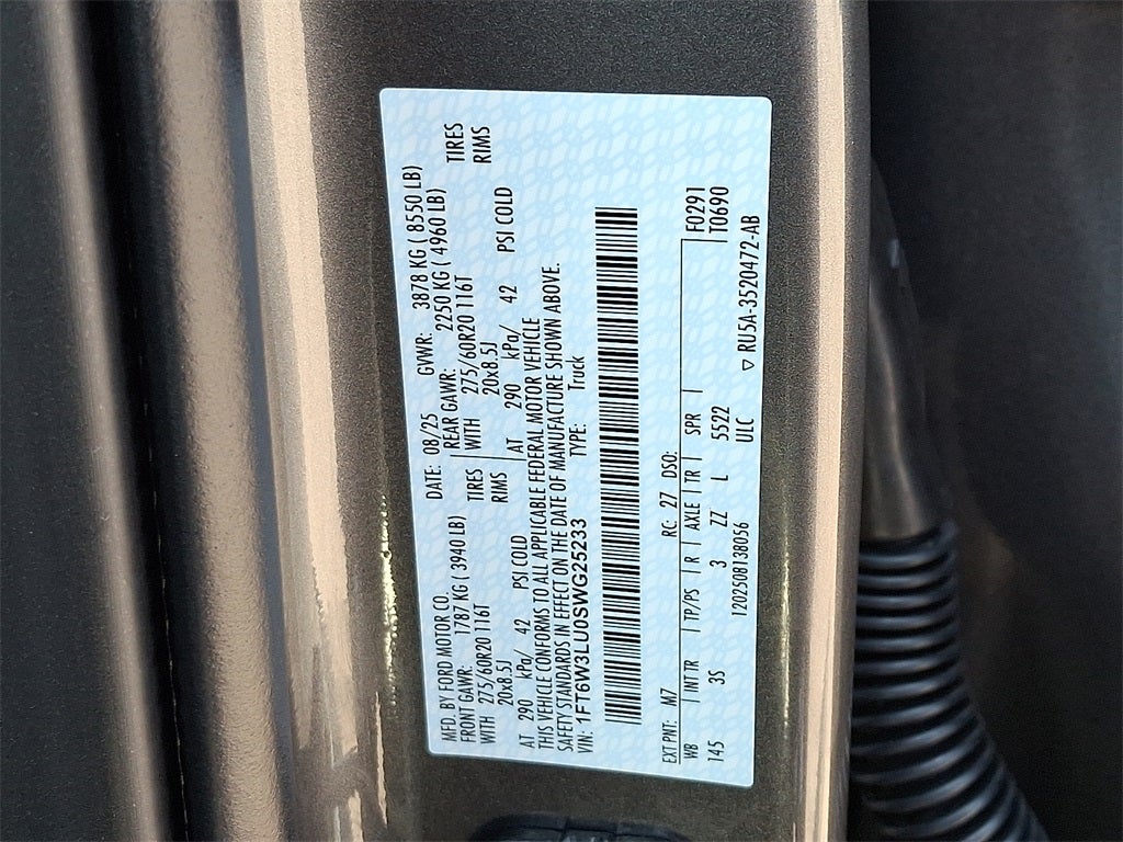 2025 Ford F-150 Lightning Flash