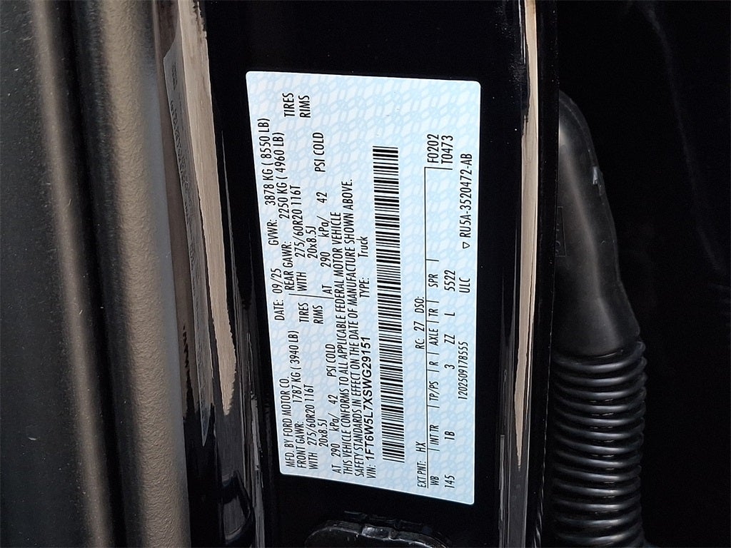 2025 Ford F-150 Lightning Lariat