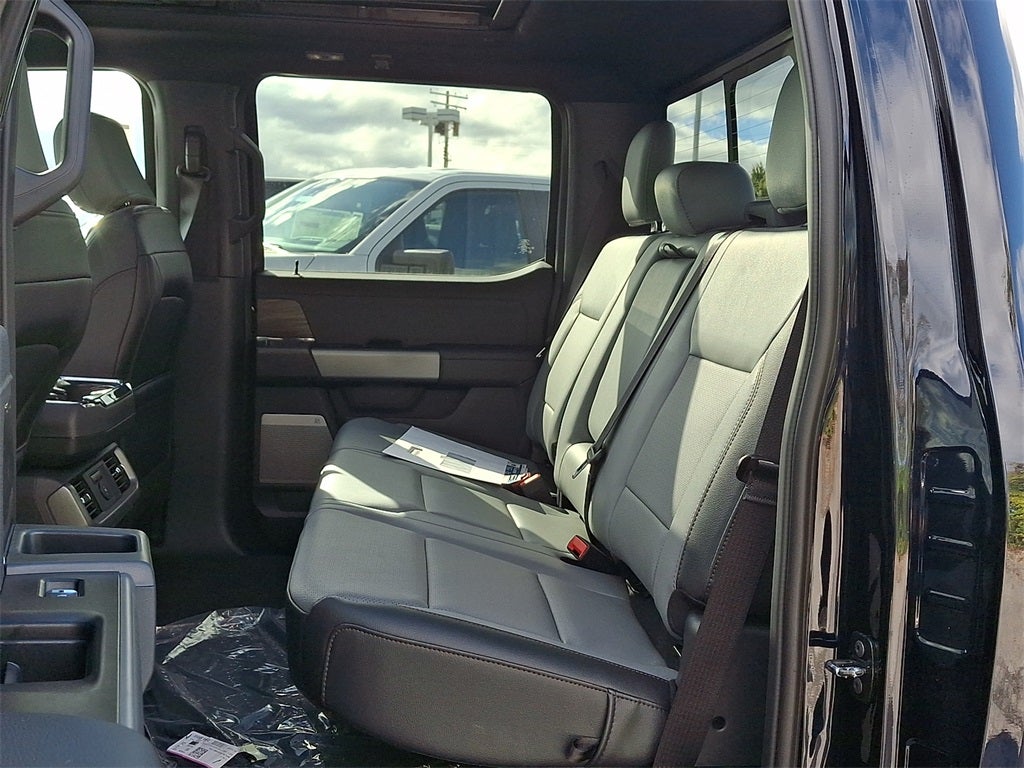 2025 Ford F-150 Lightning Lariat