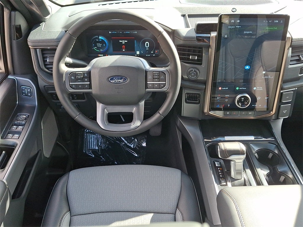 2025 Ford F-150 Lightning Lariat