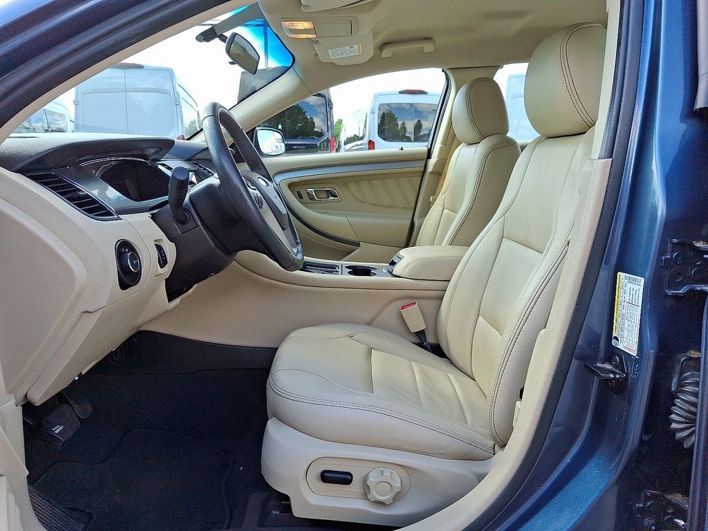 2019 Ford Taurus SEL