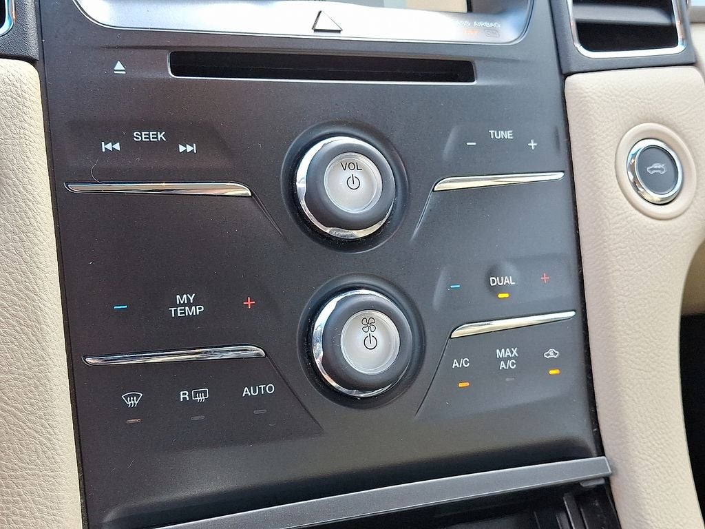 2019 Ford Taurus SEL