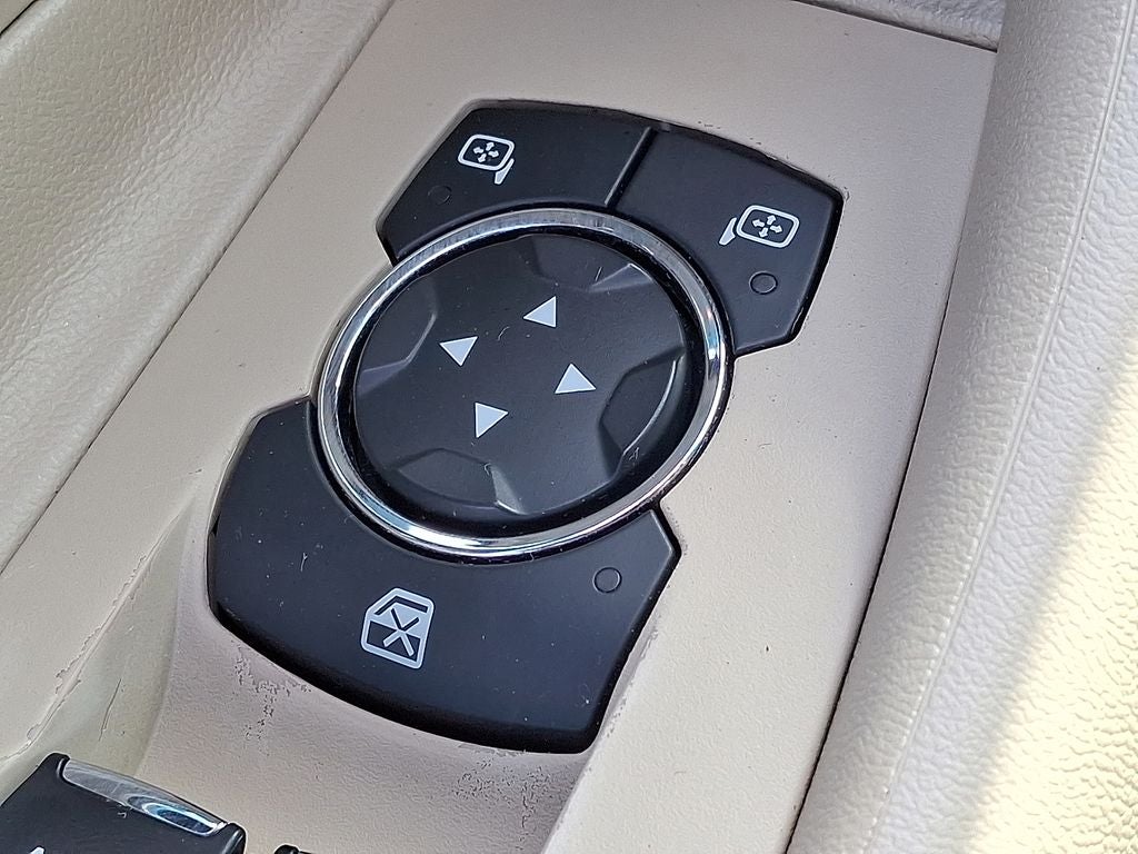 2019 Ford Taurus SEL