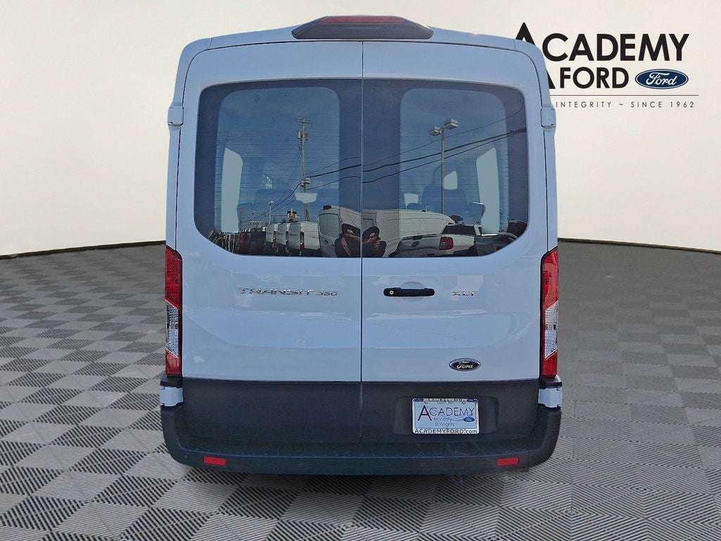2023 Ford Transit-350 XLT