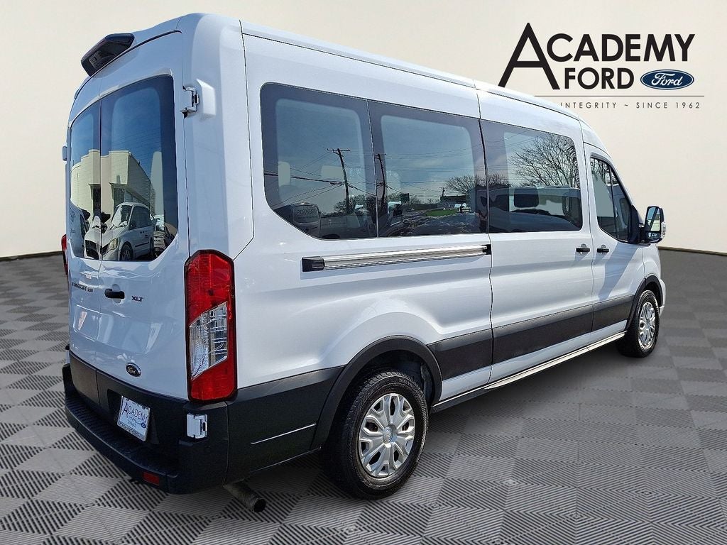 2023 Ford Transit-350 XLT