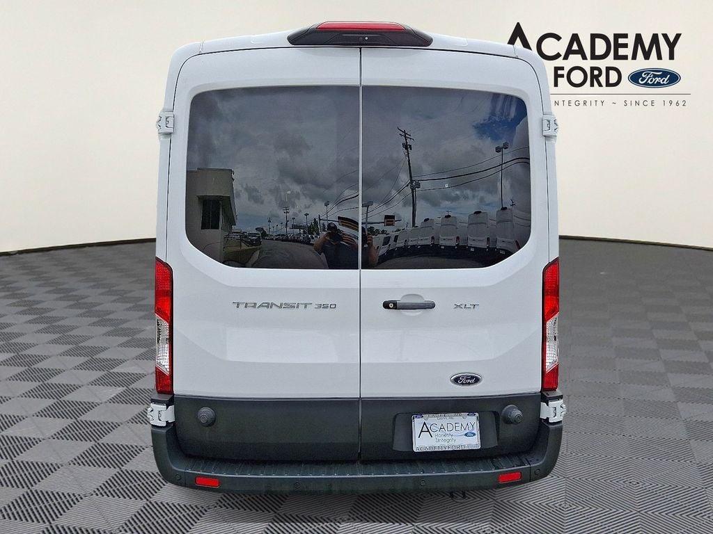 2024 Ford Transit-350 XLT