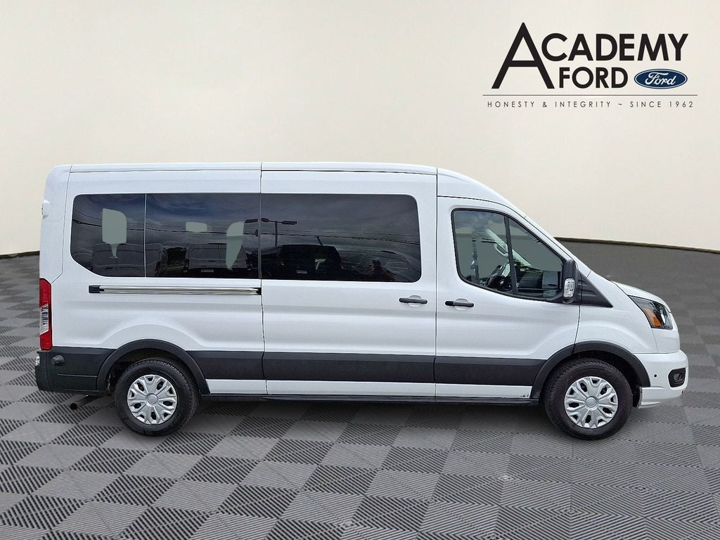 2024 Ford Transit-350 XLT