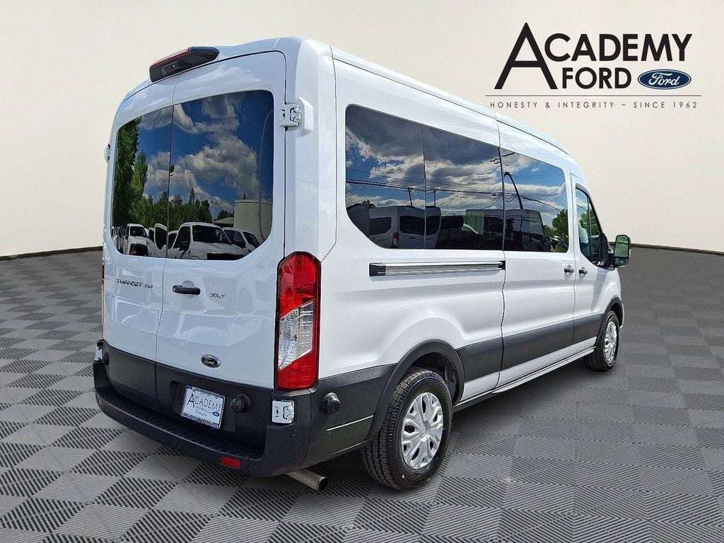 2024 Ford Transit-350 XLT