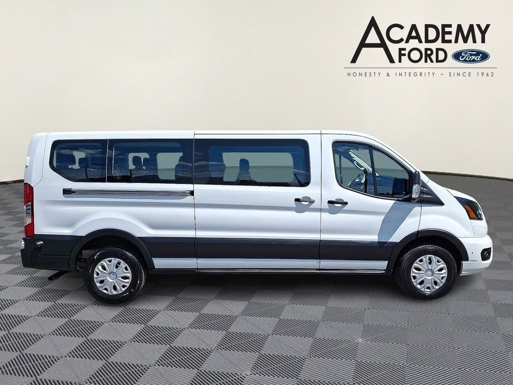 2024 Ford Transit-350 XLT