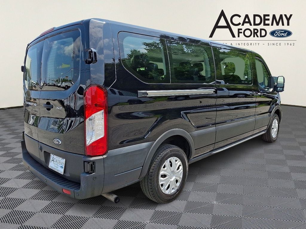 2025 Ford Transit-350 XLT