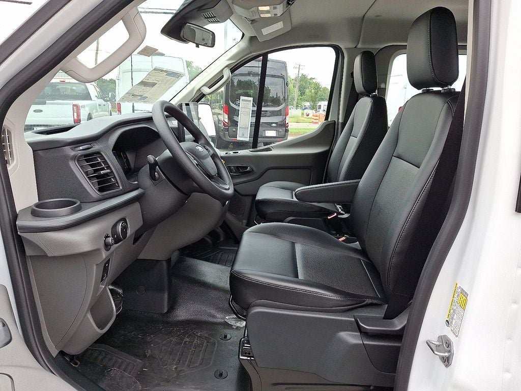 2026 Ford Transit-350 XL