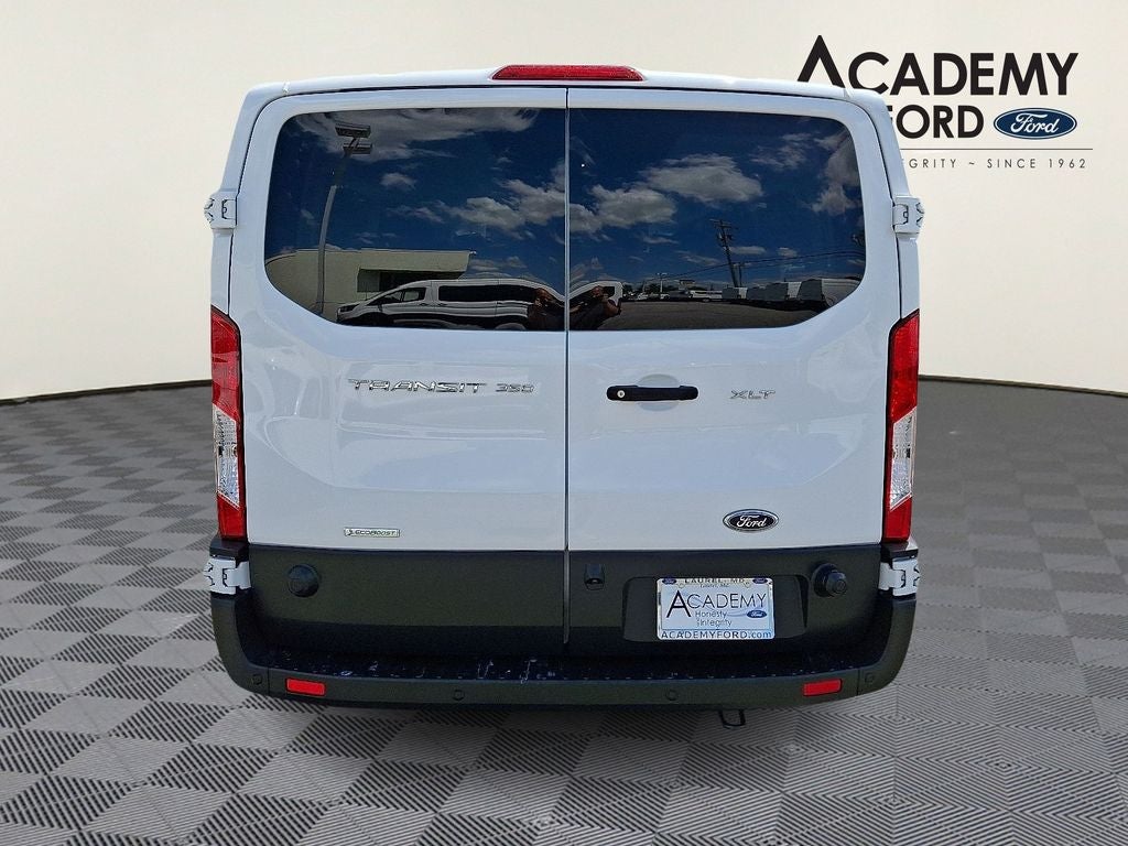 2024 Ford Transit-350 XLT