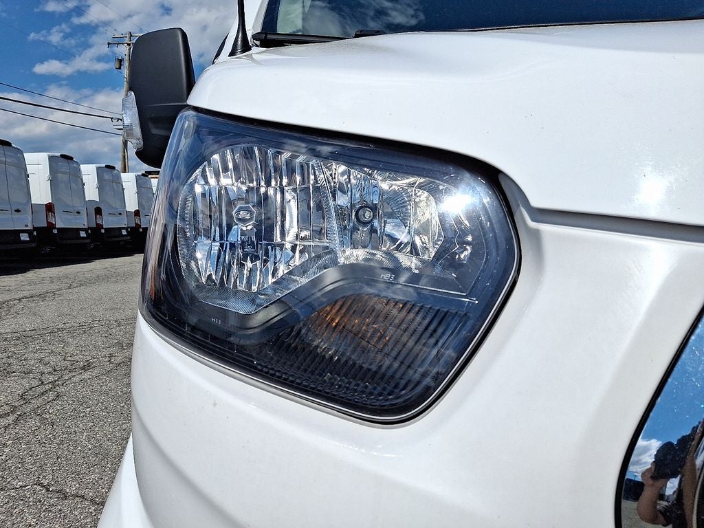 2024 Ford Transit-350 XLT