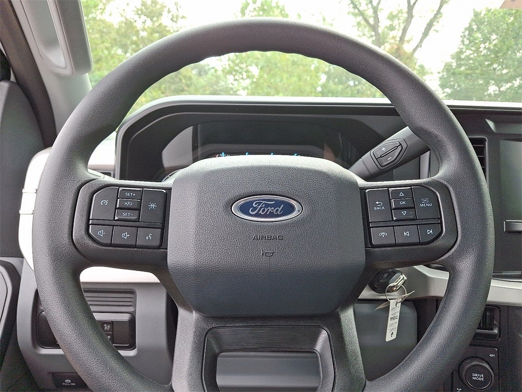 2025 Ford F-350SD XL