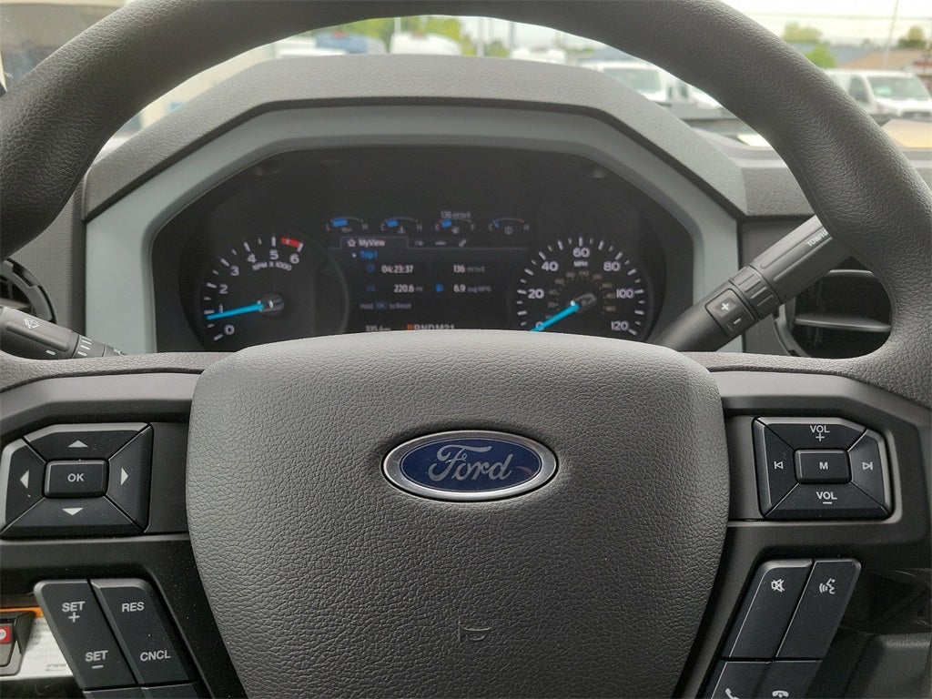 2025 Ford F-650SD Base