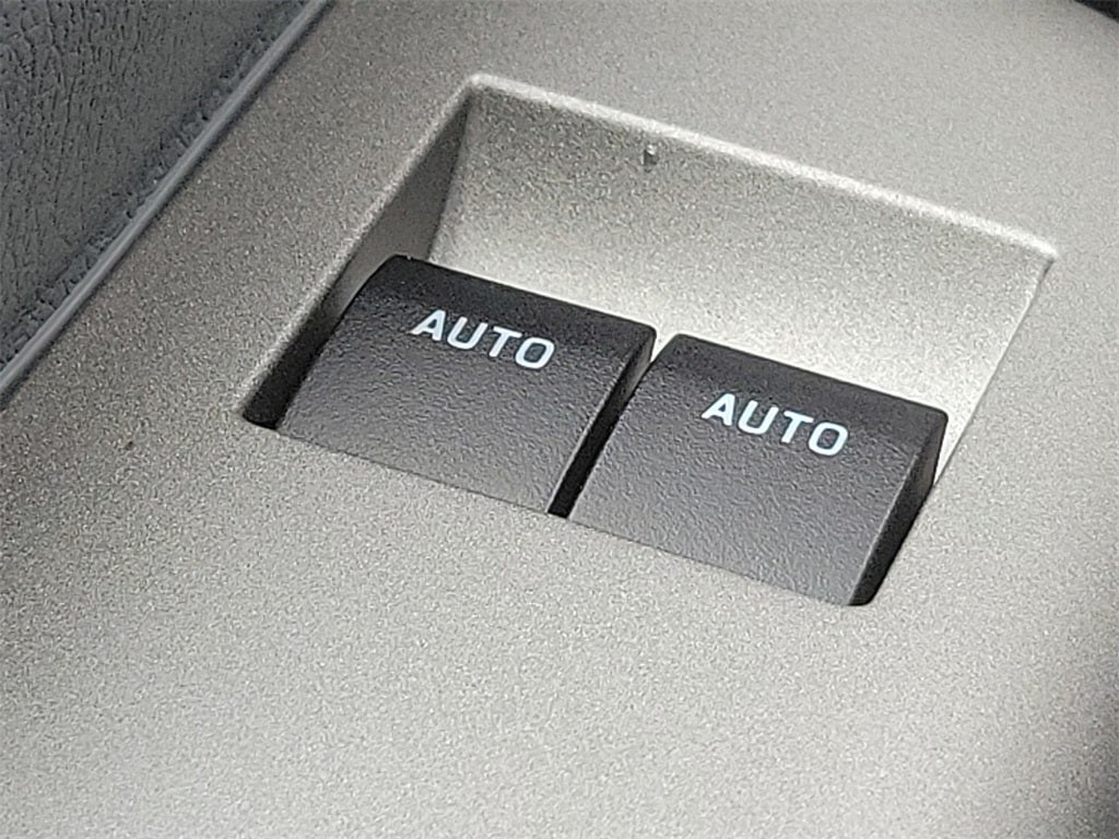 2025 Ford F-650SD Base