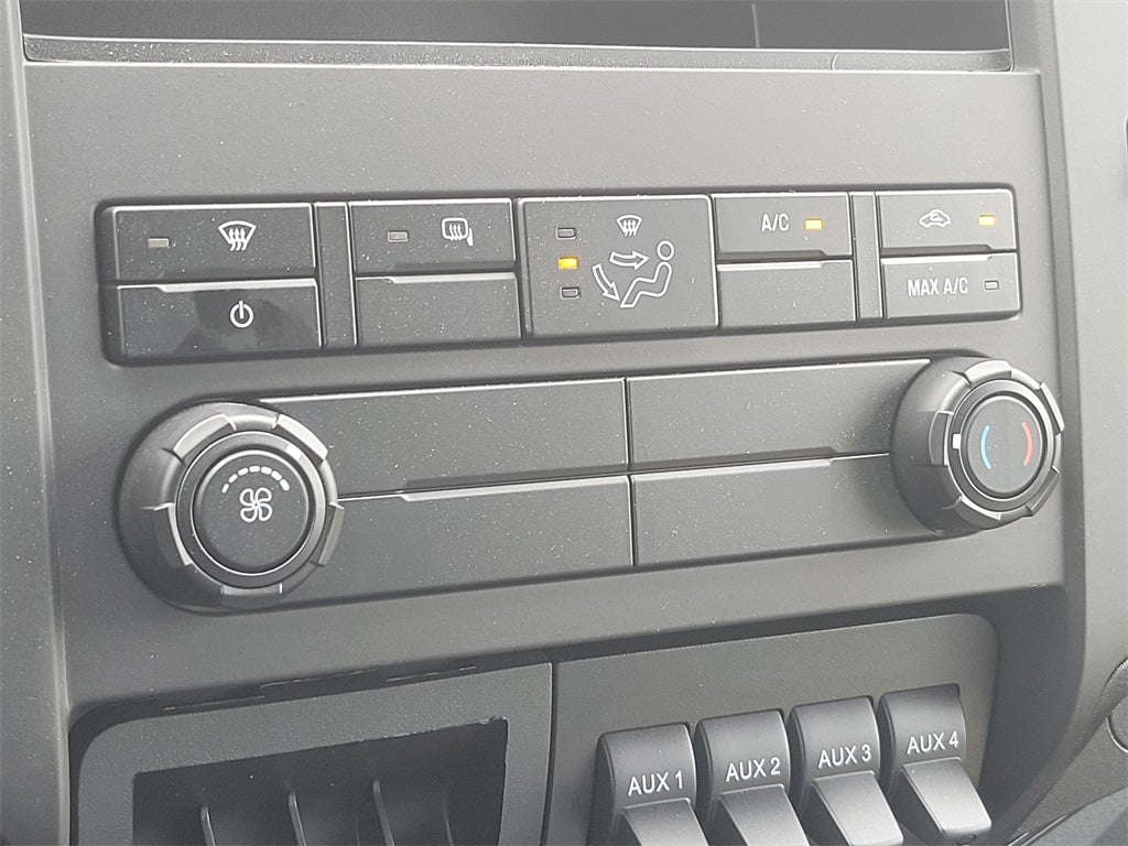 2025 Ford F-650SD Base