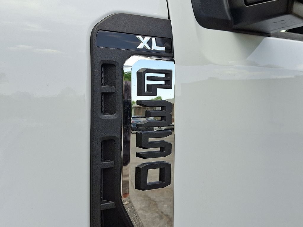 2026 Ford F-350SD DRW