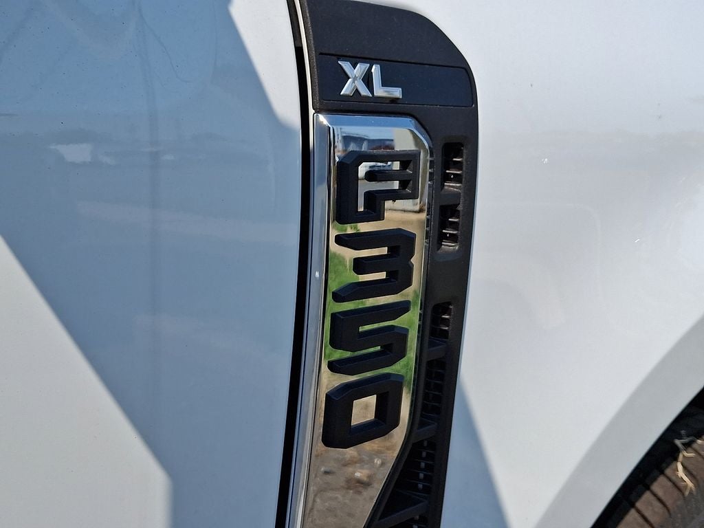 2026 Ford F-350SD XL DRW