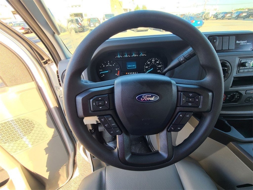 2024 Ford E-350SD Base Cutaway