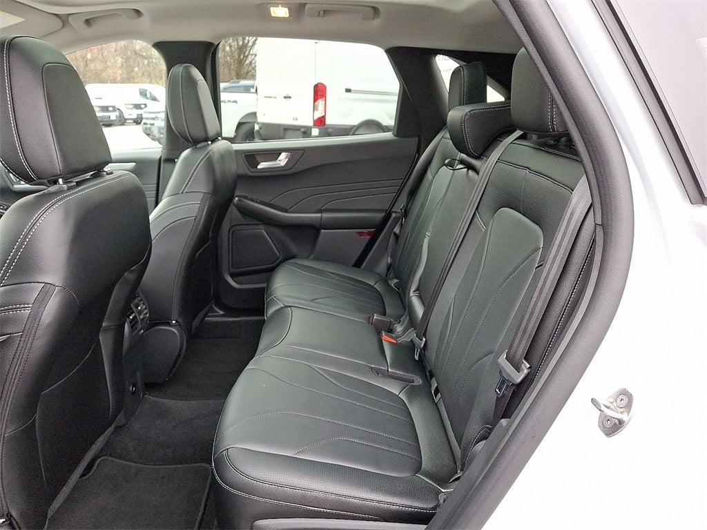 2025 Ford Escape Plug-In Hybrid Base