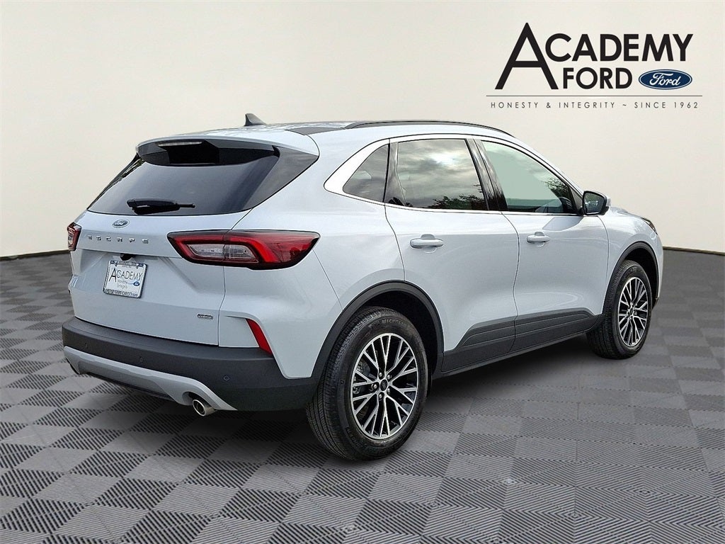 2025 Ford Escape Plug-In Hybrid Base