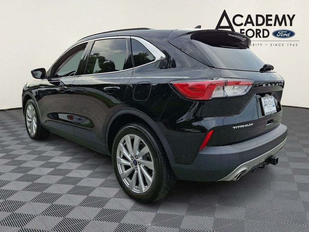 2022 Ford Escape Titanium