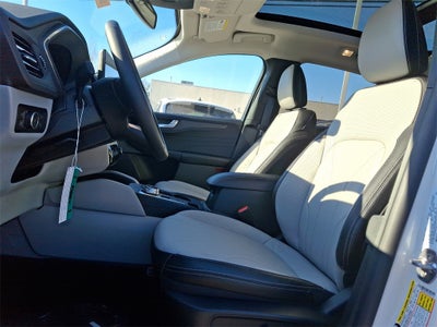 2025 Ford Escape Hybrid Platinum