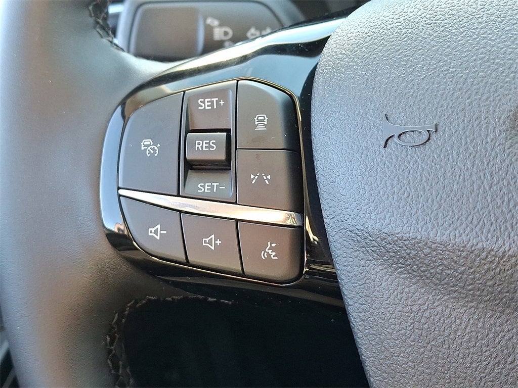 2026 Ford Escape Hybrid Platinum