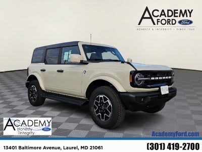 2026 Ford Bronco Outer Banks