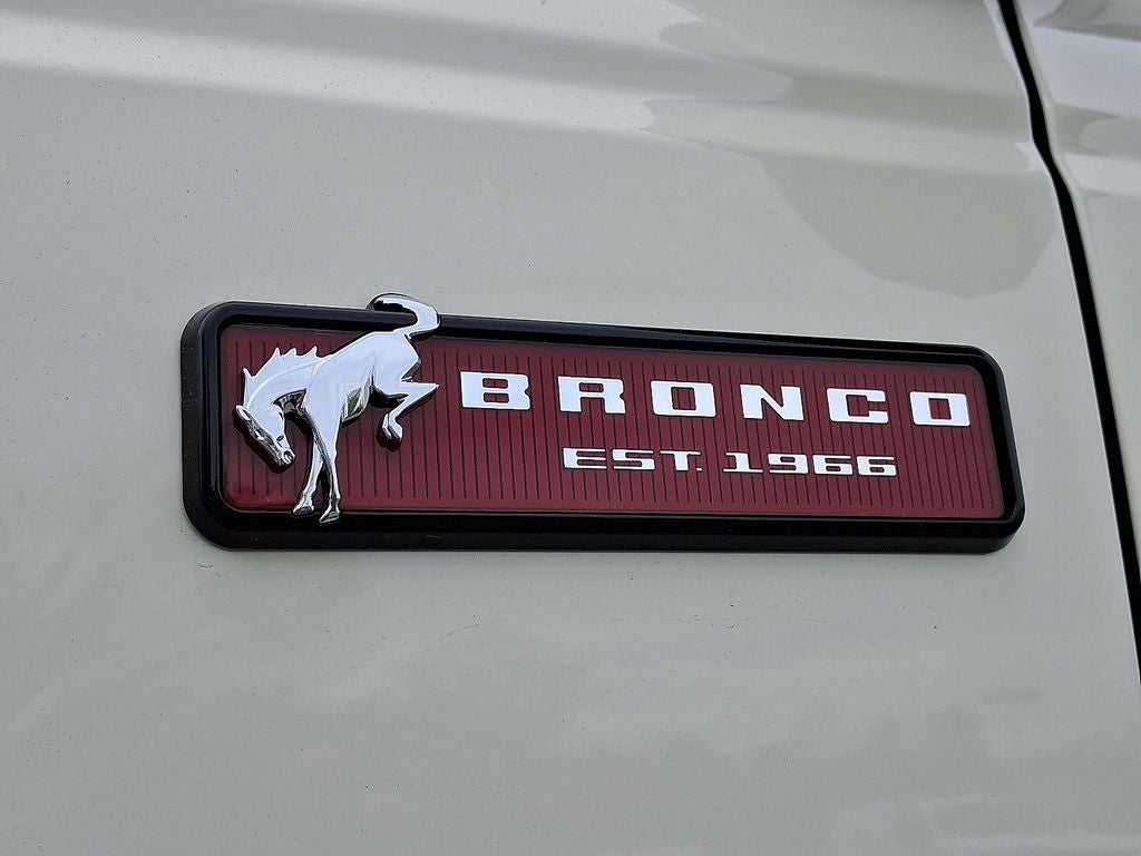 2026 Ford Bronco Outer Banks 60th Anniversary Package