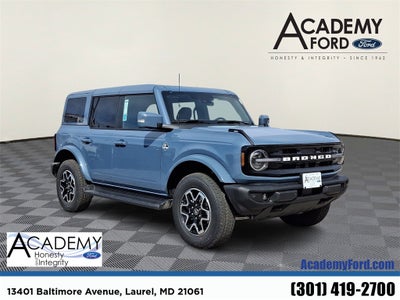 2025 Ford Bronco Outer Banks