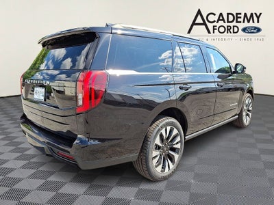 2027 Ford Expedition Platinum