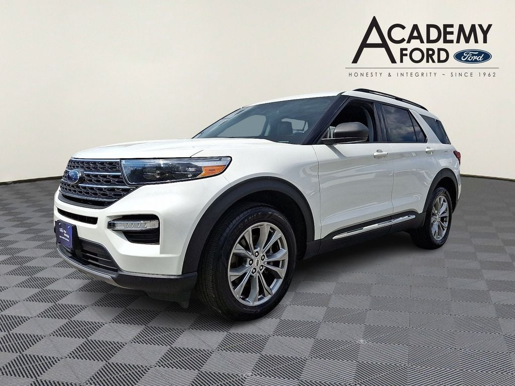 2022 Ford Explorer XLT