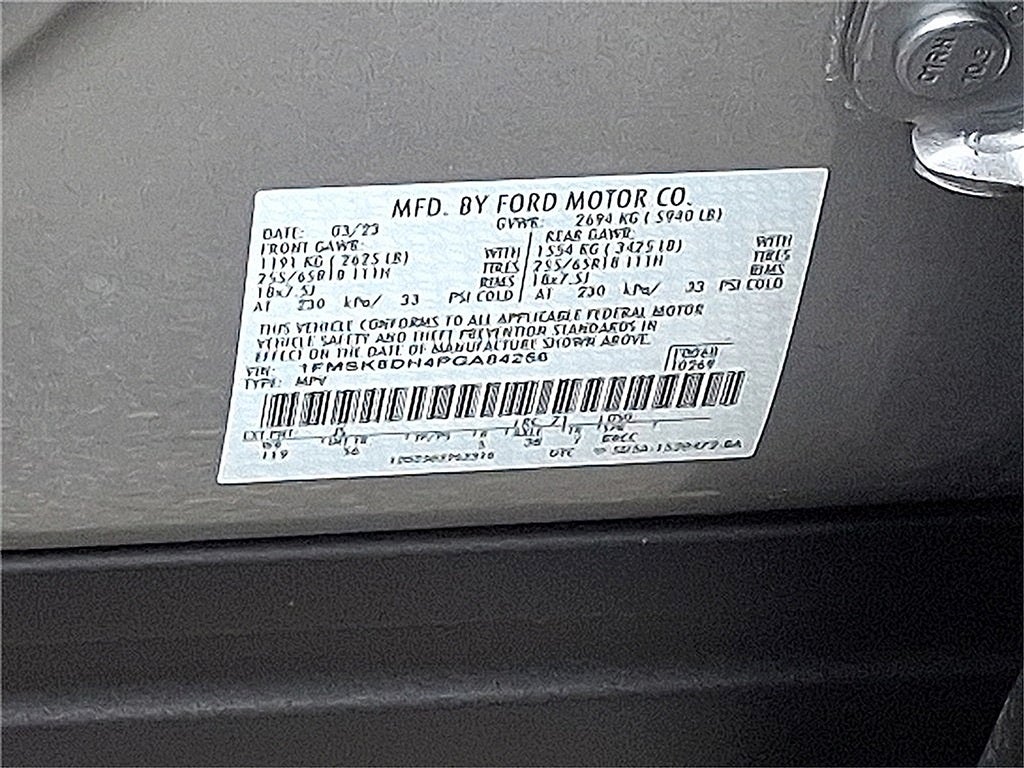 2023 Ford Explorer XLT