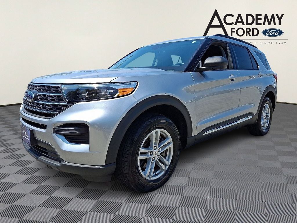 2024 Ford Explorer XLT