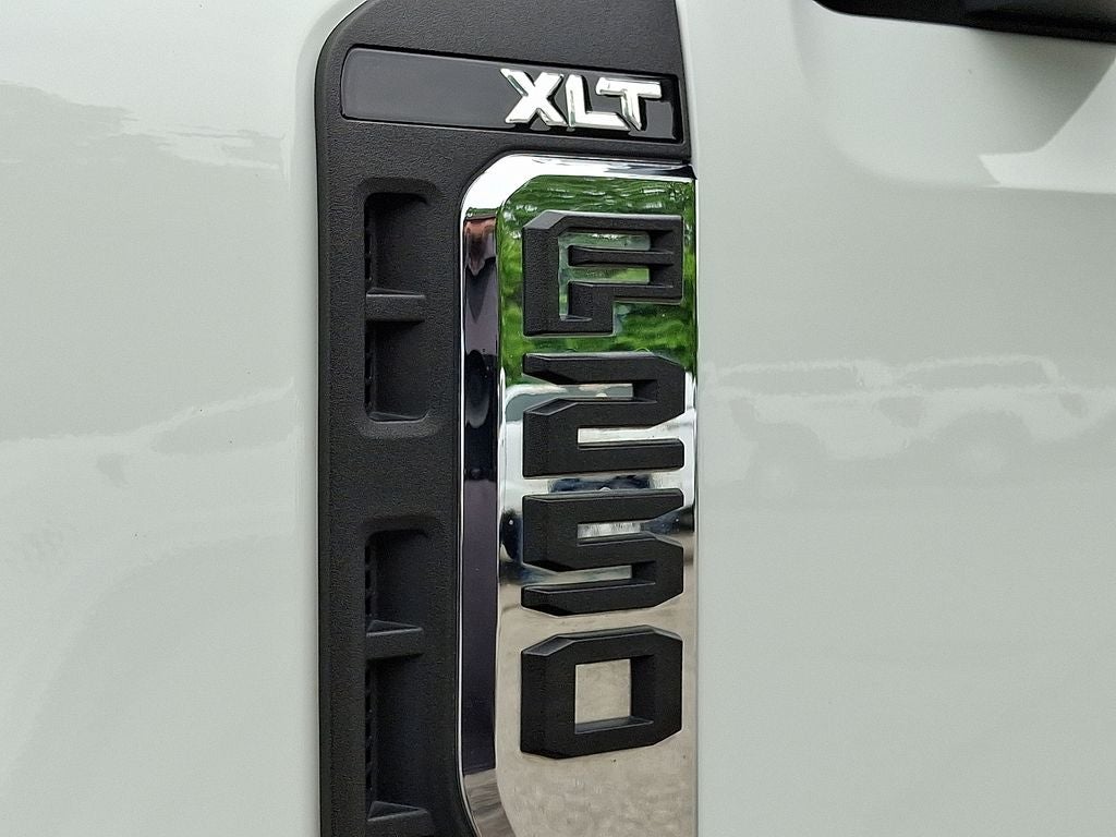 2023 Ford F-250SD XLT