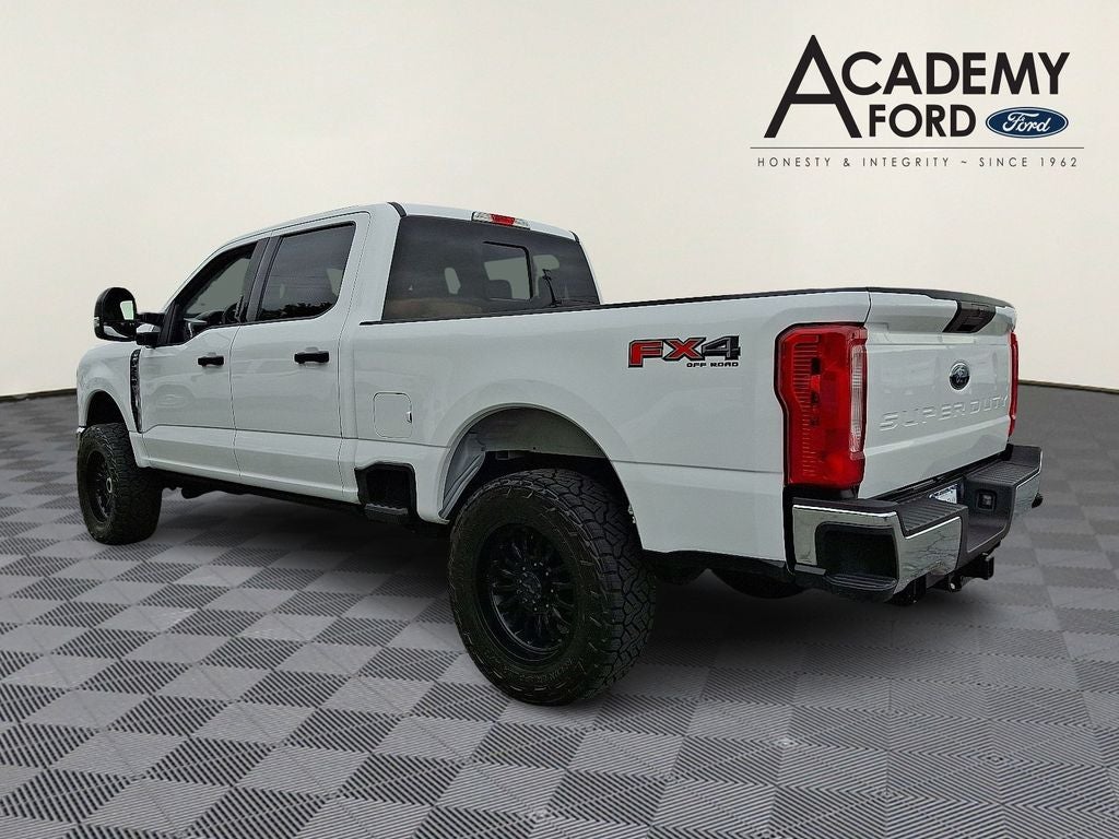 2023 Ford F-250SD XLT