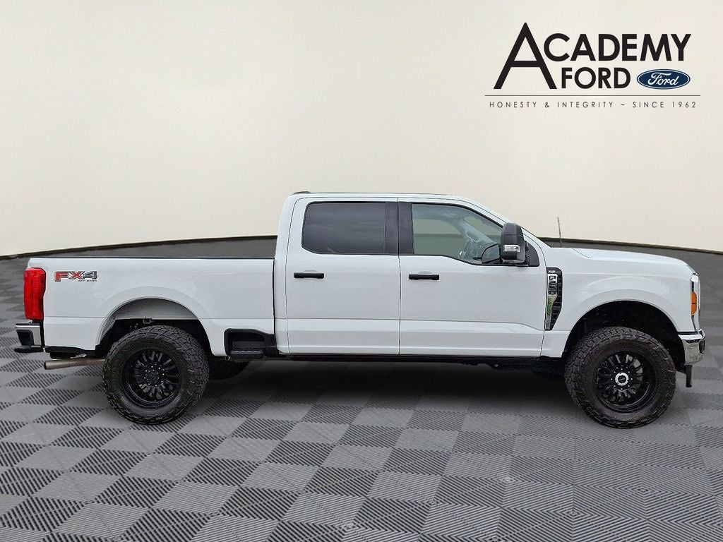 2023 Ford F-250SD XLT