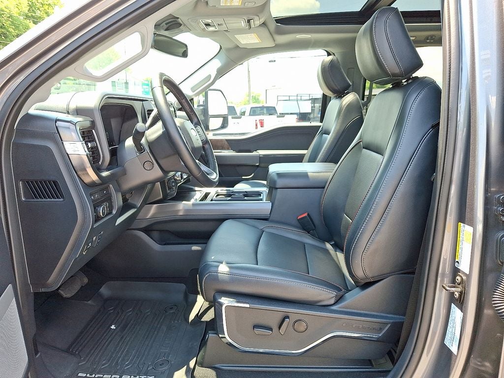 2024 Ford F-250SD Lariat