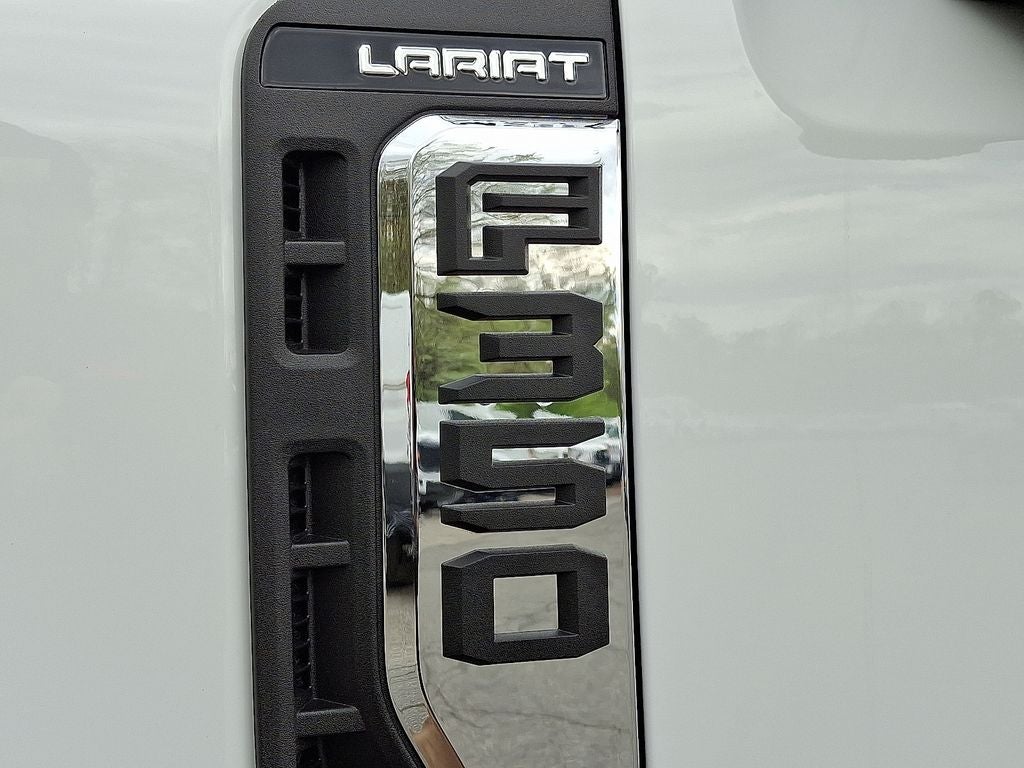 2024 Ford F-350SD Lariat