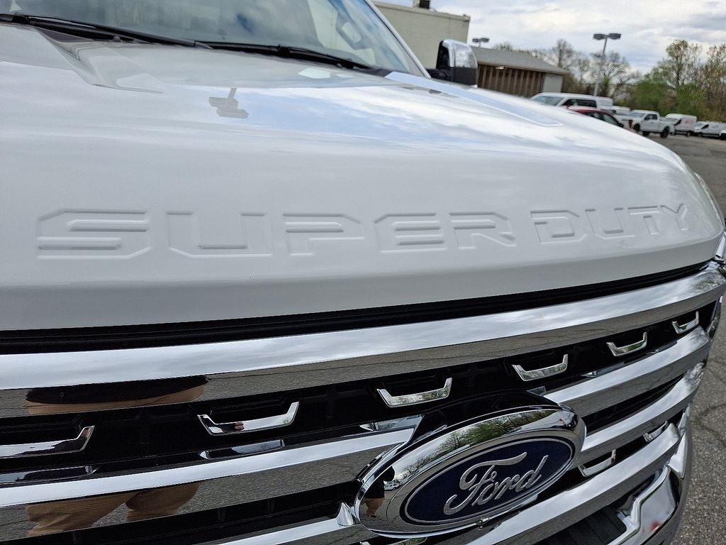 2024 Ford F-350SD Lariat