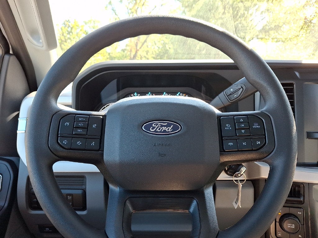 2027 Ford F-350SD XL
