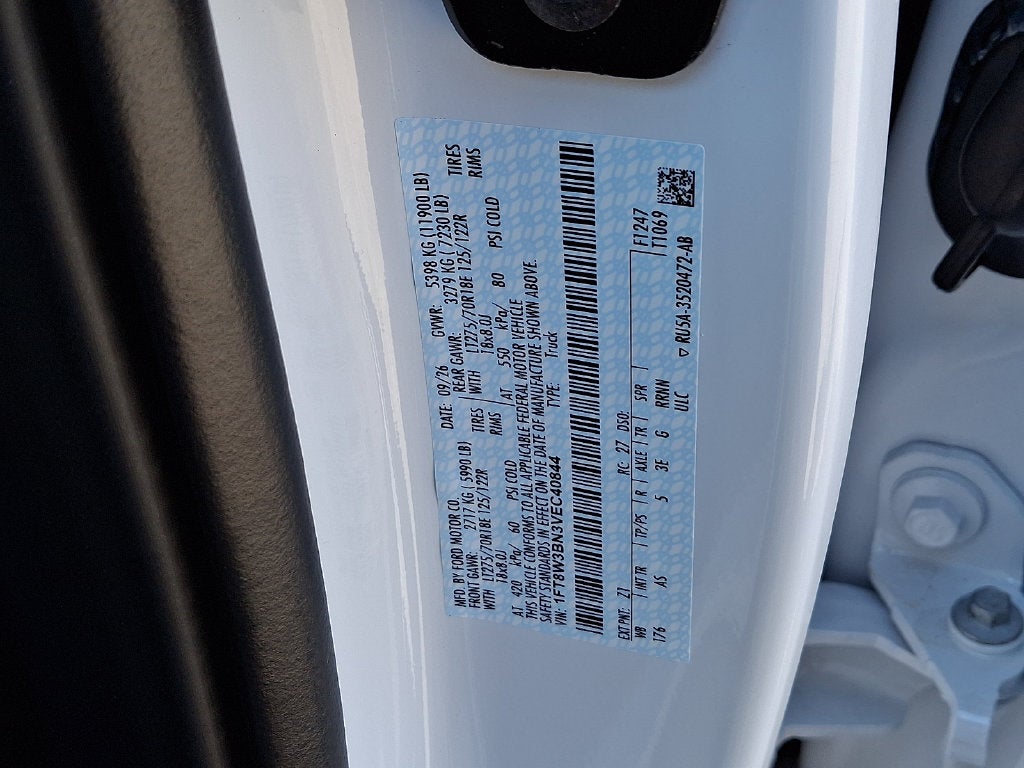 2027 Ford F-350SD XL