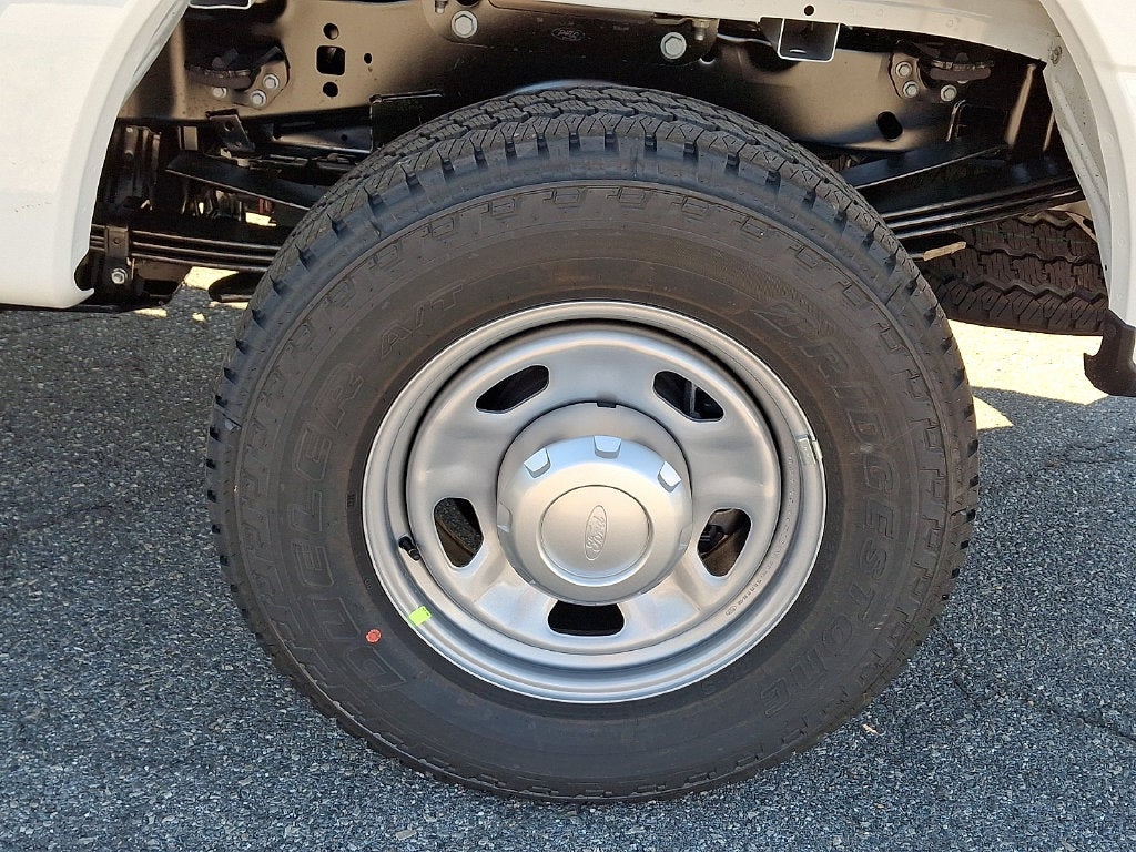 2027 Ford F-350SD XL