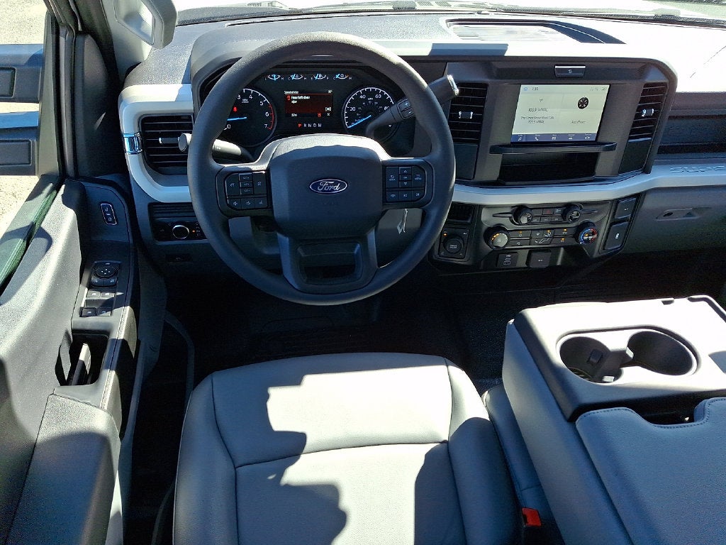 2027 Ford F-350SD XL