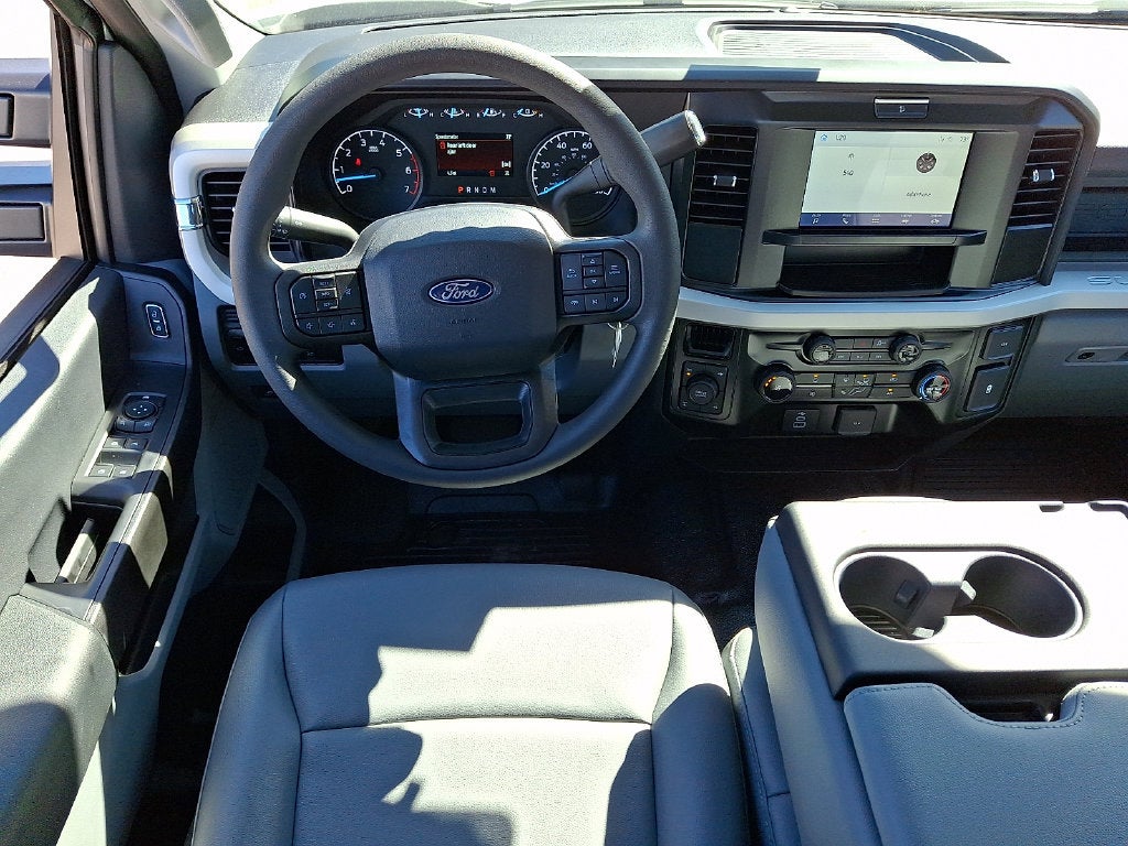 2027 Ford F-350SD XL