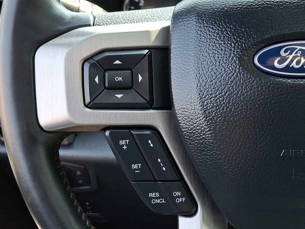2022 Ford F-350SD Platinum