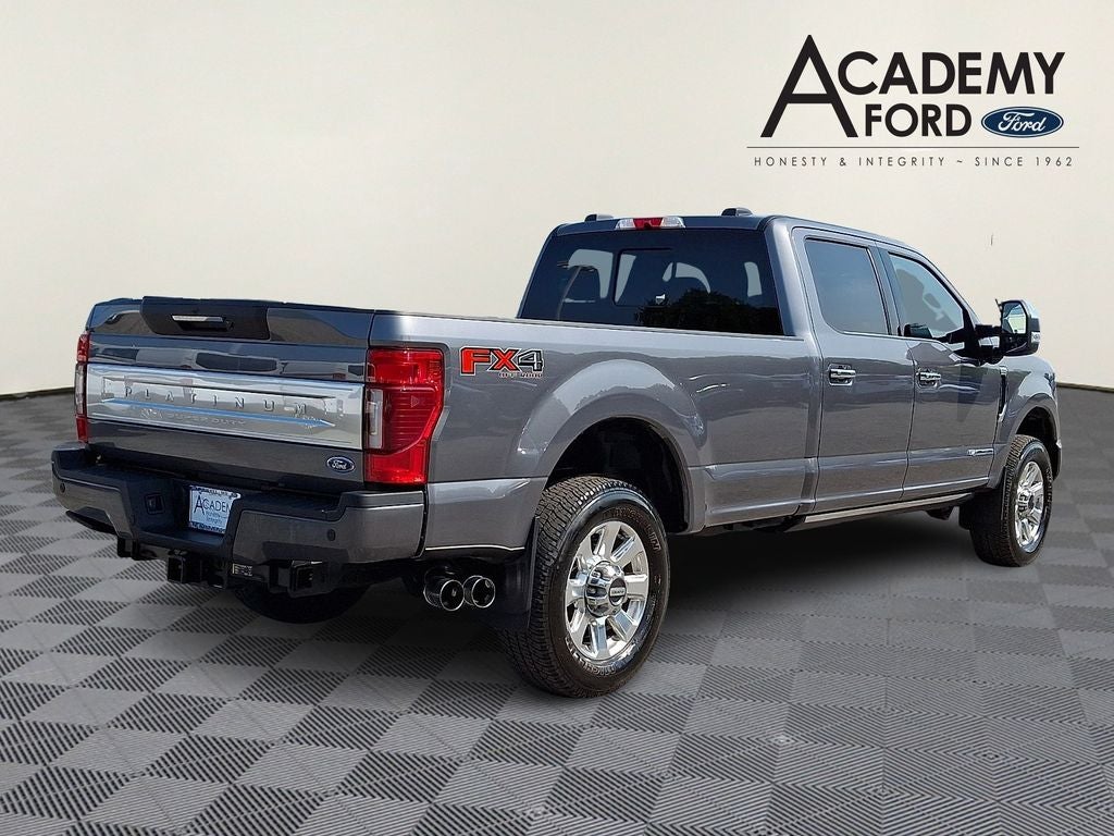 2022 Ford F-350SD Platinum