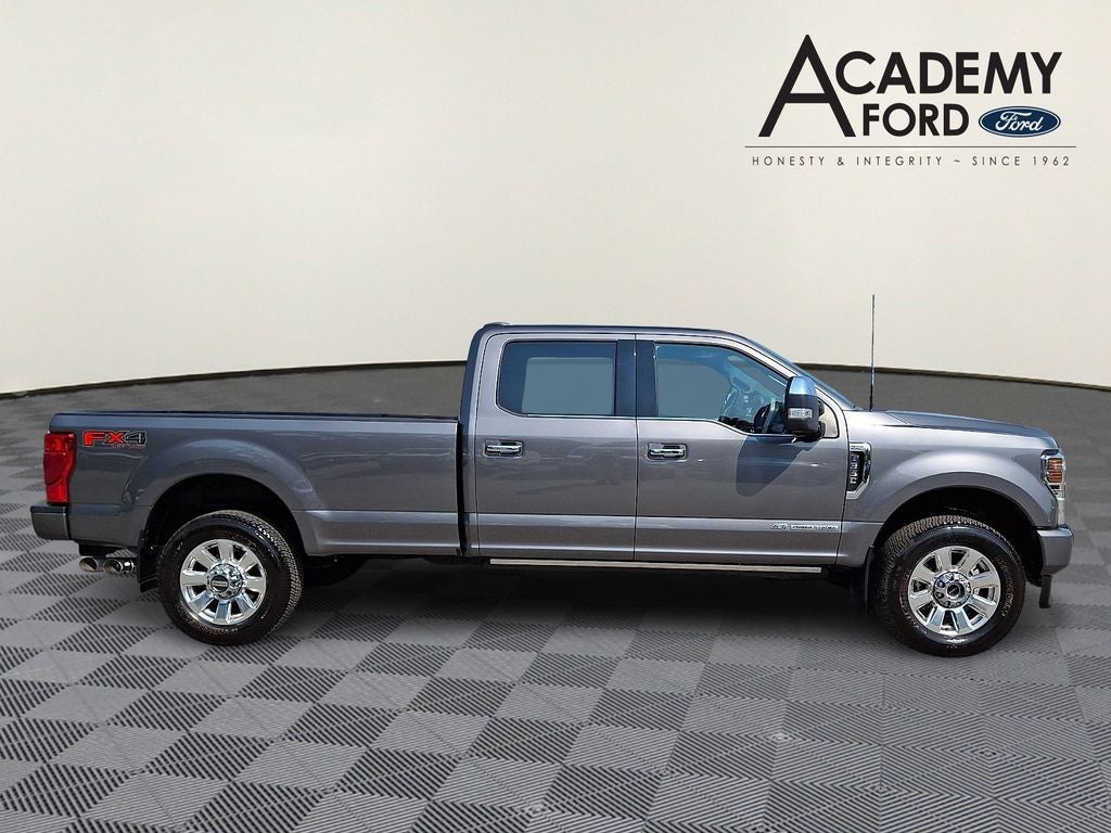 2022 Ford F-350SD Platinum